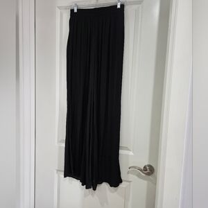 Zara Black Flowy Pants With Pockets